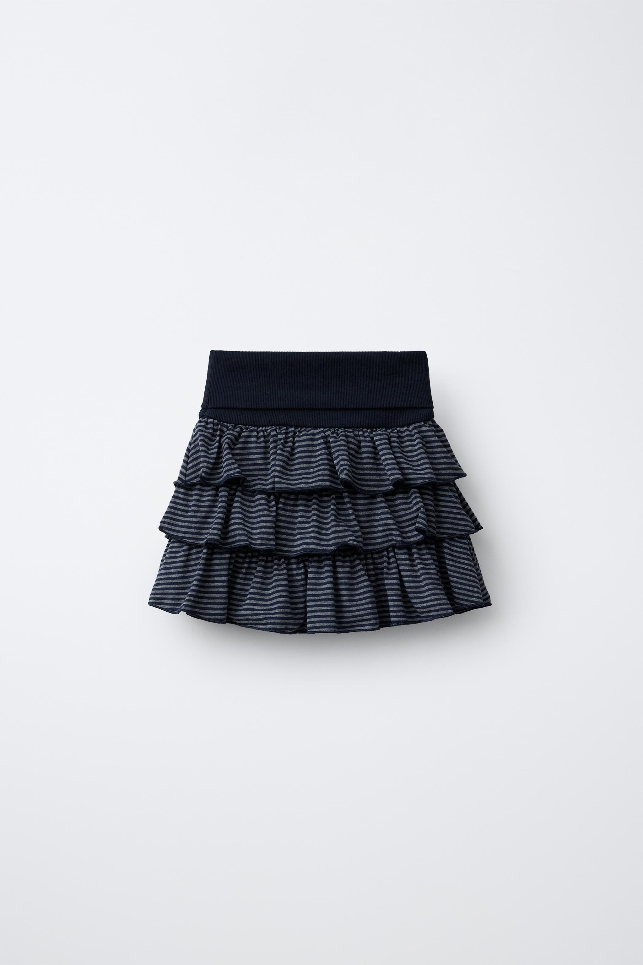 RUFFLED STRIPED SKORT